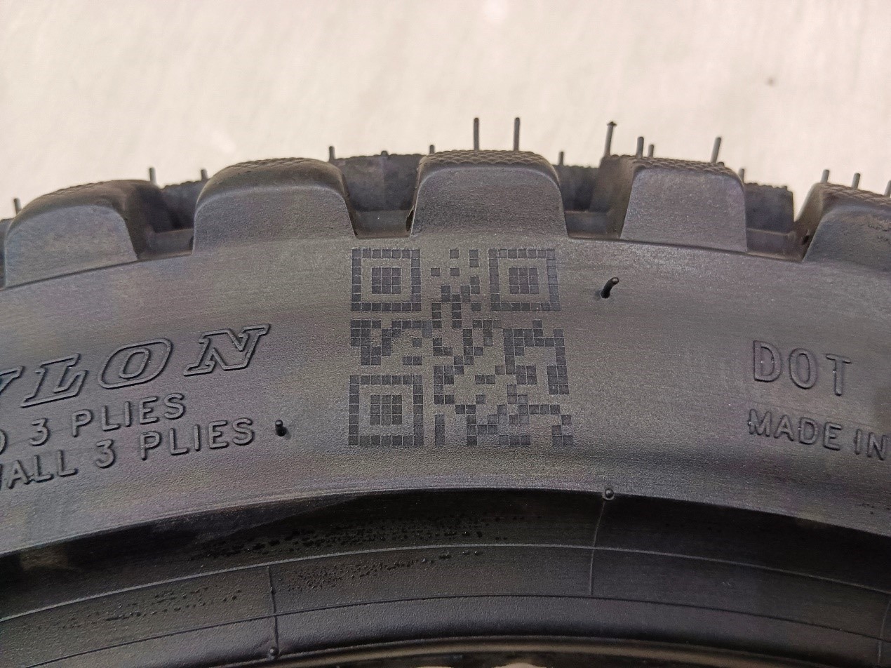 1689304353493054540.jpg 2.jpg